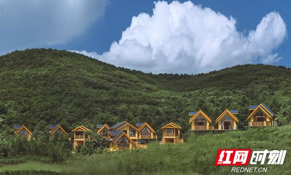 根據《旅游景區(qū)質量等級的劃分與評定》和《旅游景區(qū)質量等級管理辦法